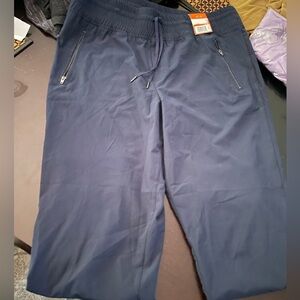 DanSkin women’s L pants